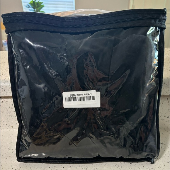 ULTICOR Console Cover (2 available) - Picture 5 of 5